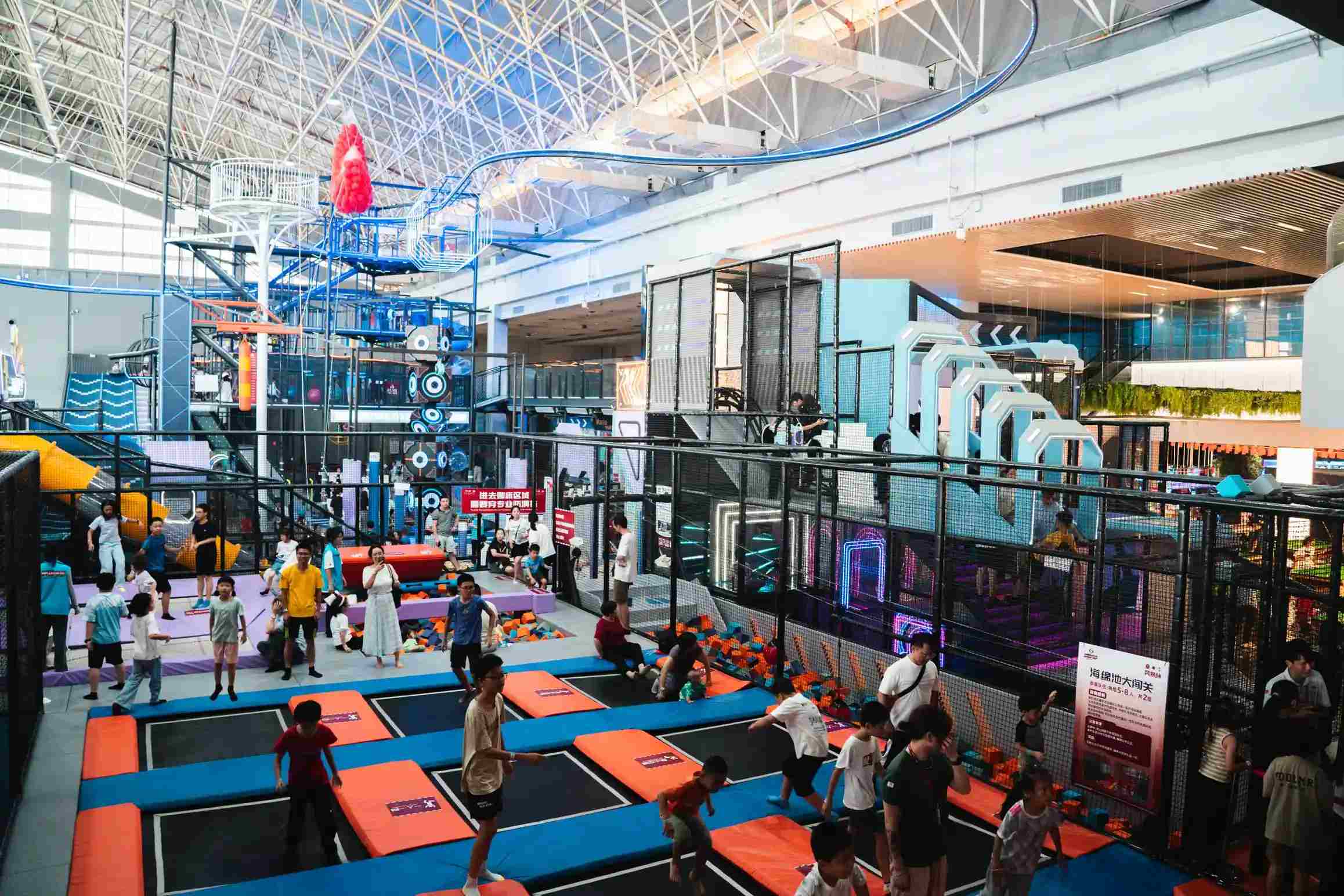 寧夏開室內(nèi)兒童樂園？創(chuàng)業(yè)者選對設(shè)計設(shè)備廠家是關(guān)鍵！