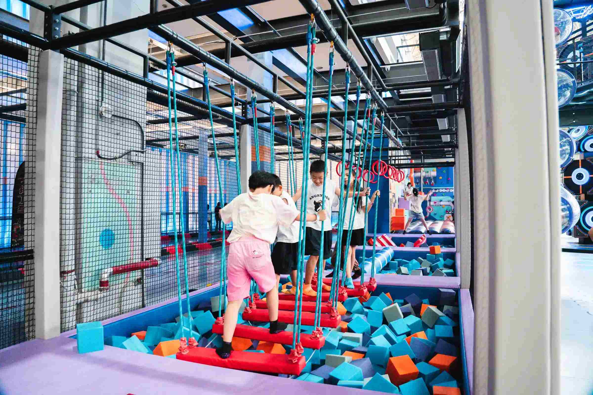 南京開(kāi)室內(nèi)兒童樂(lè)園？選對(duì)源頭廠家，從設(shè)計(jì)到運(yùn)營(yíng)少走3年彎路