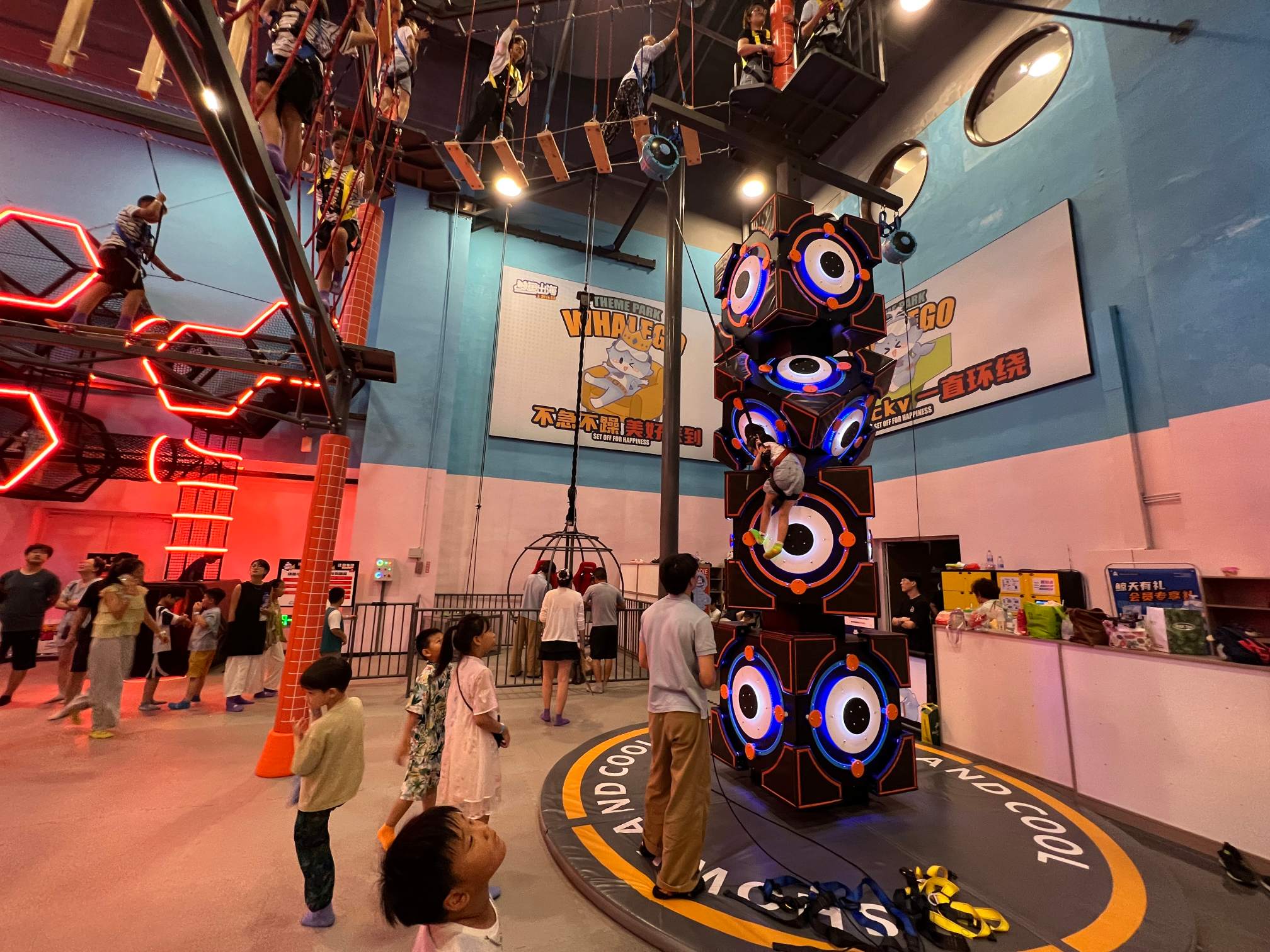 東莞開淘氣堡怕踩坑？找蜜動游樂，源頭廠家省心靠譜！